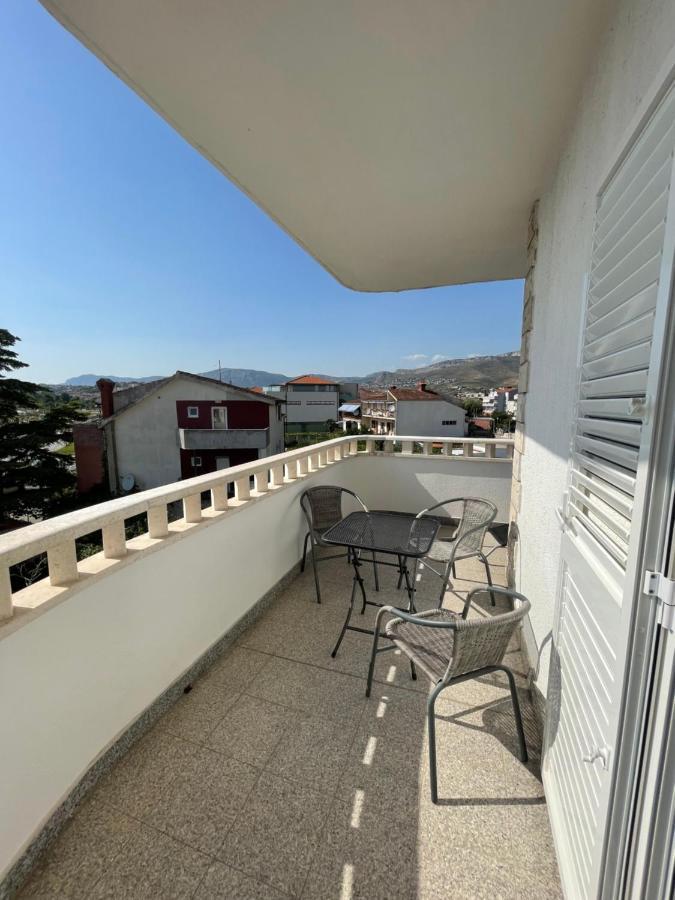 Apartments Nevistic Podstrana Exterior photo