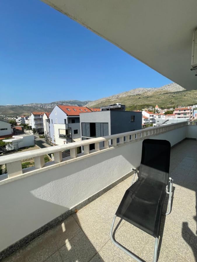 Apartments Nevistic Podstrana Exterior photo